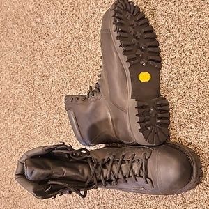 NWOT Hytest insulated metatarsal safety boots Size 14